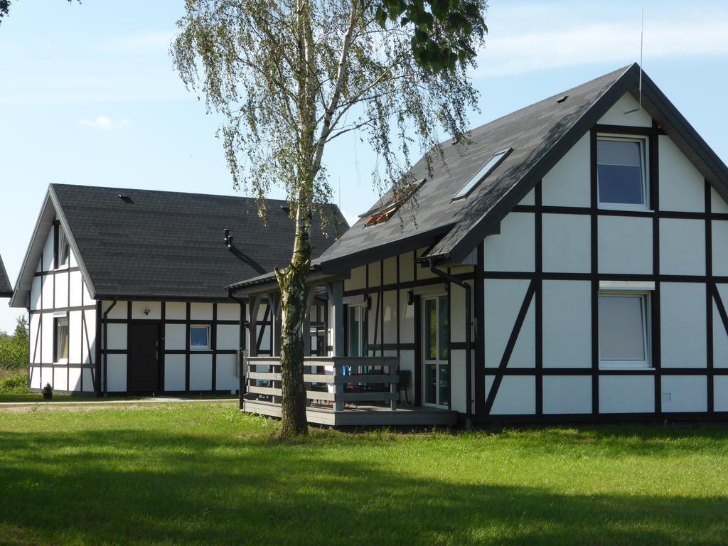 Ferienwohnung Przystanek Lato Jarosławiec Exterior foto